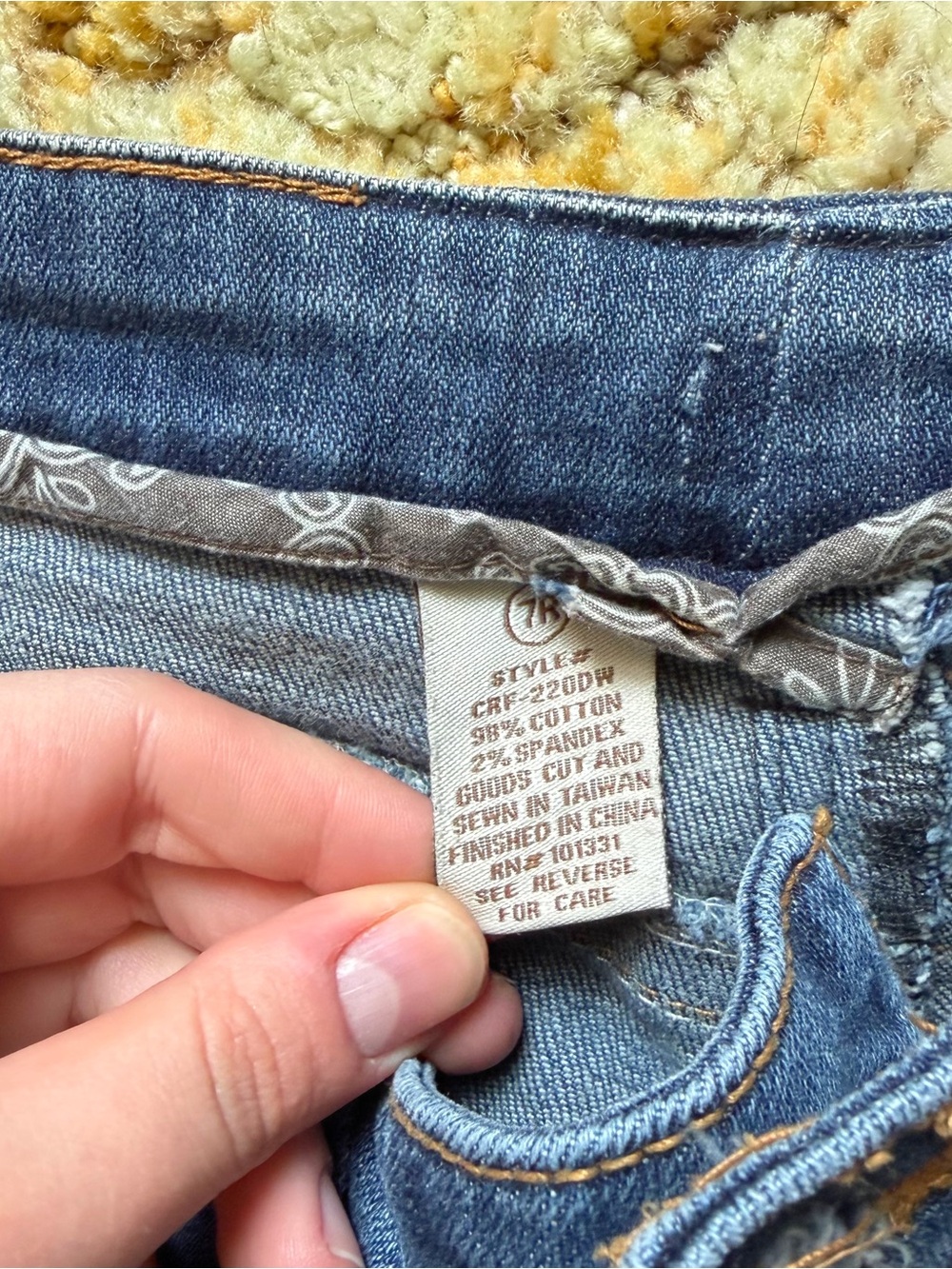 Y2K Low Rise Bootcut Jeans - Picture 4 of 4